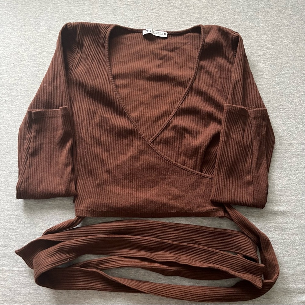 Zara Longsleeve Tie Crop